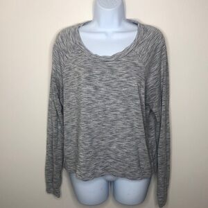 Women’s Dip Long Sleeve Crop Top Shirt